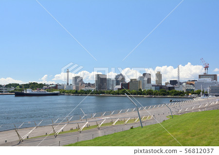 Yokohama-Otsanbashi Yokohama-Otsanbashi 56812037