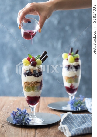 葡萄凍糕 56814038