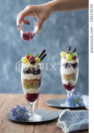 葡萄凍糕 56814039