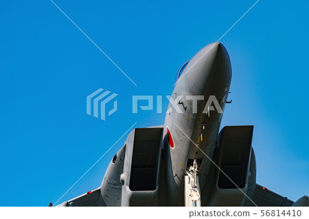 著陸姿勢戰鬥機 著陸姿勢戰鬥機 56814410