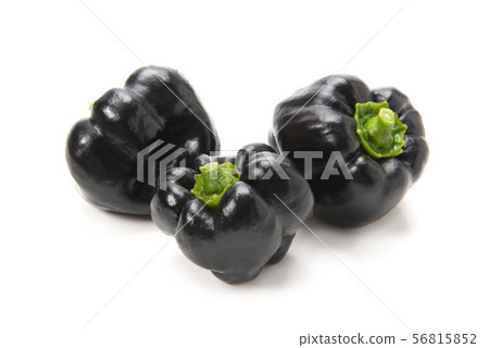 Black pepper 56815852