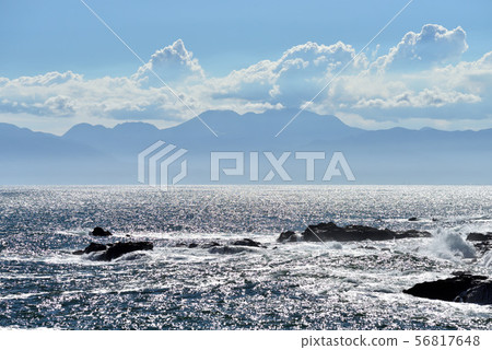 Shining sea surface of Enoshima 56817648