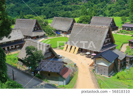 [富山] Gokayama菅沼合掌村在晴朗的天空下 56818310