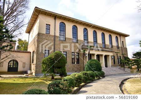 Kobe Jogakuin Okadayama校園圖書館(重要文化財產) Kobe Jogakuin Okadayama校園圖書館(重要文化財產) 56819160