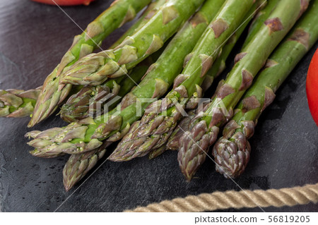 bunch of fresh asparagus bunch of fresh asparagus 56819205