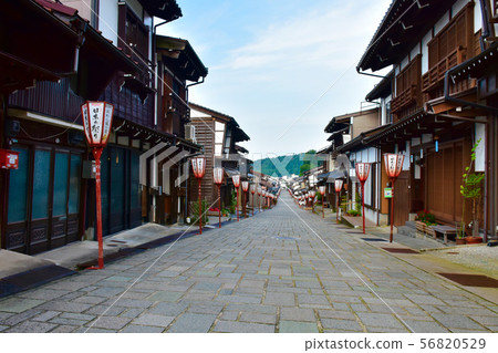 在Yao和Suwamachi Hondori有100種日本道路選擇 56820529