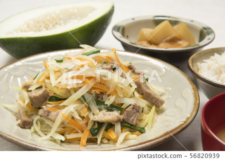 Green papaya irichei set meal Green papaya irichei set meal 56820939