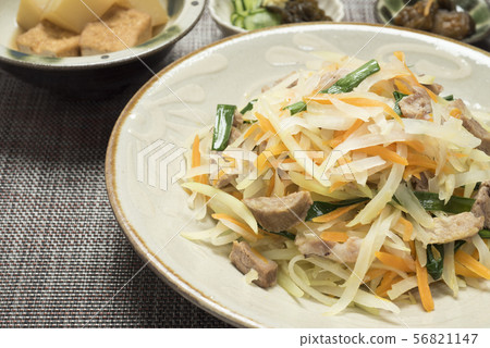 Green papaya irichei set meal Green papaya irichei set meal 56821147