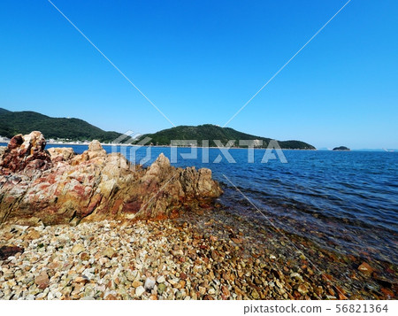 Kanegasaki (Manyo Cape) seen from Tsubo, Aioi Bay Kanegasaki (Manyo Cape) seen from Tsubo, Aioi Bay 56821364