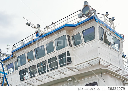 Captain cabins on cruise ship liner docked Captain cabins on cruise ship liner docked 56824979