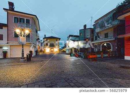 Colorfull square in the old town 56825979