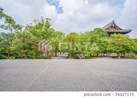 Summer Toji Kondo Kyoto 56827133