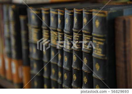 書本舊書西書 書本舊書西書 56829693