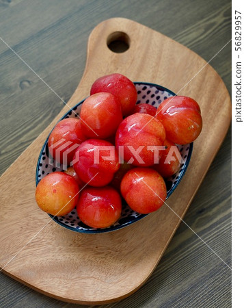 Fresh organic fruit plums from Korea 56829957