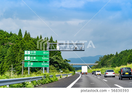 Shiga Pref。在Shinmeishin Expressway Speed自動調節器Orbis上的汽車 56830393