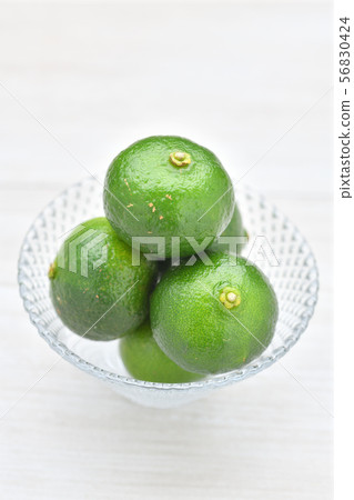Okinawan seeker (fruit, fruit, fruits, ingredients). Okinawan seeker (fruit, fruit, fruits, ingredients). 56830424