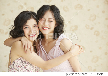 Female friend beauty Female friend beauty 56835946