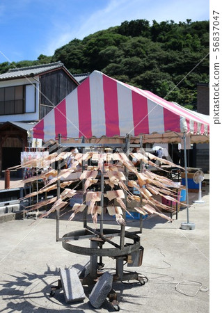 Yobuko Morning Market 56837047