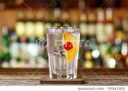 Refreshing cocktail tom collins on the bar counter Refreshing cocktail tom collins on the bar counter 56842368