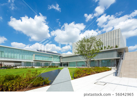 Higashiosaka Culture Creation Center 56842965