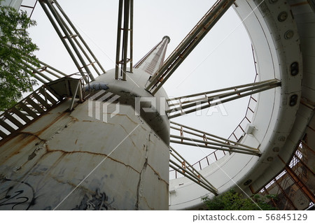 Ruined Hotel La Rainbow Observatory Yokotake 56845129