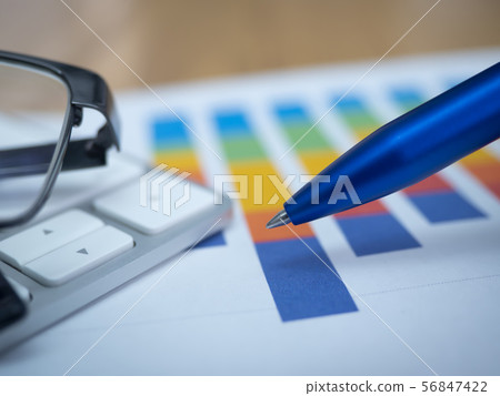 商業形象·圖·鍵盤·眼鏡 56847422