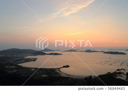 Minotsu Bay in twilight (Summer Festival Tsushima Shrine, Kashiwajima, Shishima Island, Shonai Peninsula, Sakuma Port) 56849483