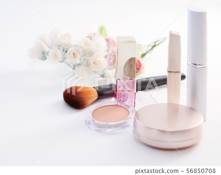 Cosmetics / Beauty image Cosmetics / Beauty image 56850708