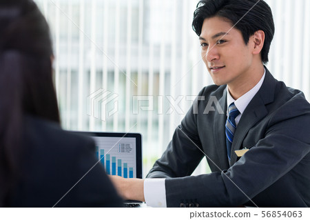 Businessman, consultant, proposal 56854063