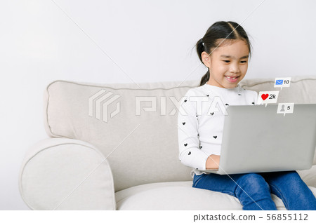 Social Media Communication Networking Online Social Media Communication Networking Online 56855112