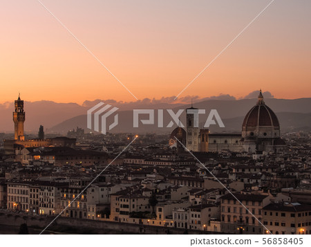 Florence city in the evening seen from Piazzale Michelangelo / Florence, Italy 56858405