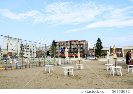Beach (summer) 56858682