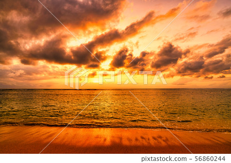 Nusa Dua的早晨在巴厘島 56860244