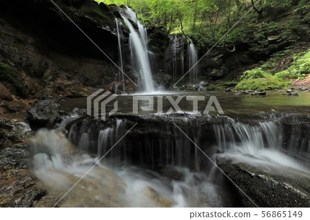 Monkey Bottle Falls Monkey Bottle Falls 56865149