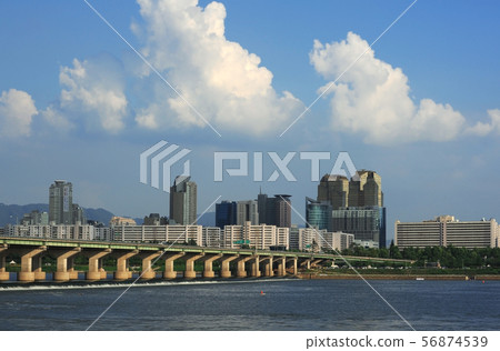 Han River, 63 Building, Pier 56874539