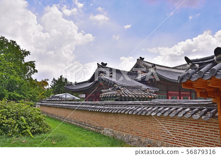 首爾景福宮傳統模式的美 首爾景福宮傳統模式的美 56879316