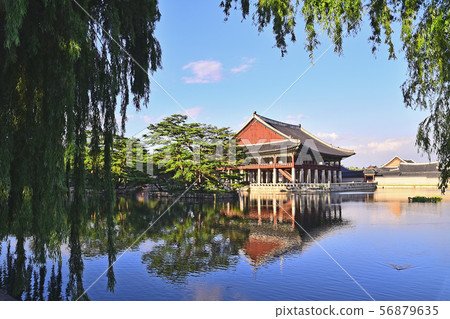 Beautiful view of Gyeonghoeru in Seoul 56879635