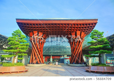 [Ishikawa] Kanazawa Station East Exit under fine weather 56884709