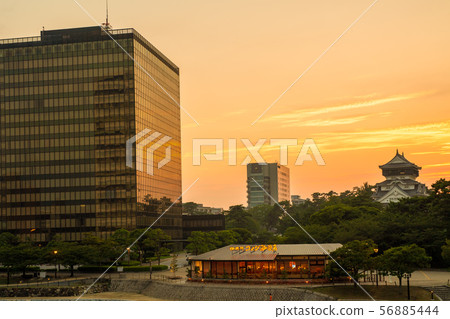 Katsuyama Park at sunset [Kitakyushu City, Fukuoka Prefecture] 56885444