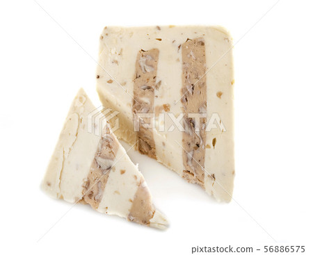cheese and walnut 56886575