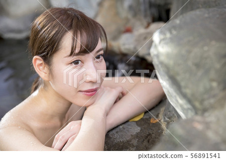 Hot spring Open-air bath Woman bathing scene Hot spring Open-air bath Woman bathing scene 56891541