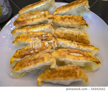 餃子餃子 56892682