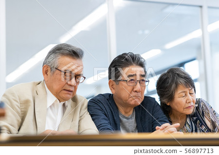 遺憾 人 人物 56897713