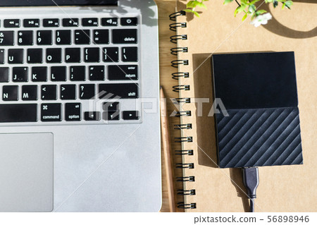 External Hard Disk on notebook with Laptop 56898946