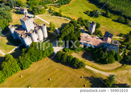 Roquetaillade Castle, Gironde 56901810