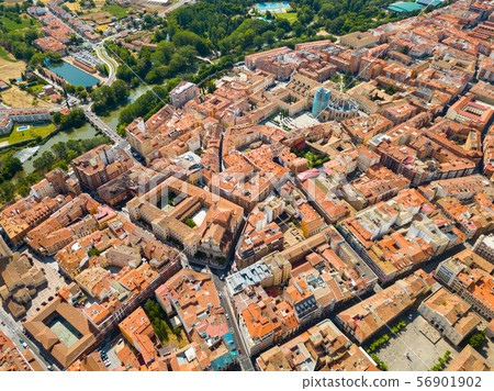 Aerial view of Palencia cityscape 56901902