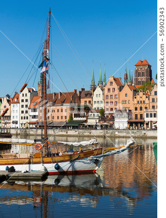 Beautiful day of Motlawa river embankment in historical part of Gdansk 56902343