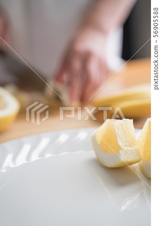 柚子 柚子 56905588