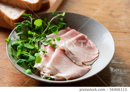 Momo Ham Jambon 56906113