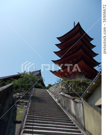 Akino Miyajima five-story pagoda Akino Miyajima five-story pagoda 56906672
